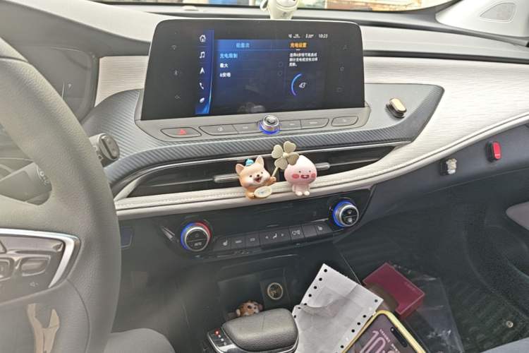 Used Buick Velite 6 2019 Connected & Smart Edition Audio And AC Panel