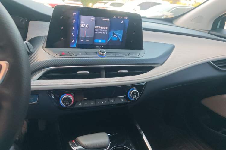 Used Buick Velite 6 2019 Connected & Smart Edition Audio And AC Panel