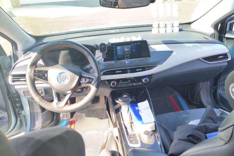 Used Buick Velite 6 2019 Connected & Smart Edition Center Console
