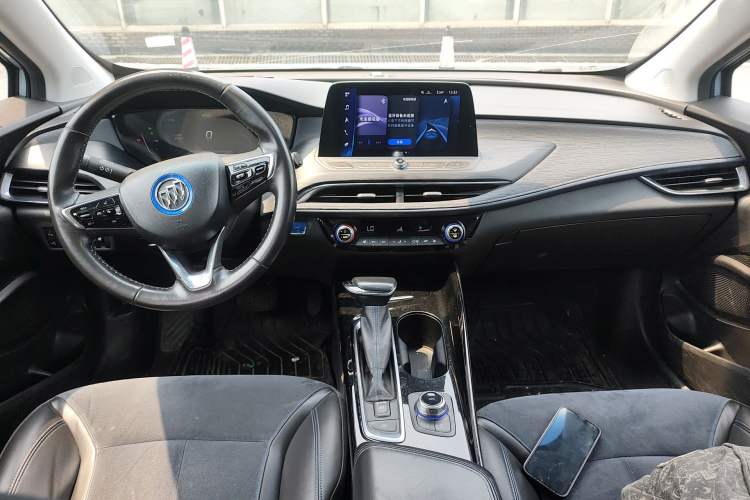 Used Buick Velite 6 2019 Connected & Smart Center Console