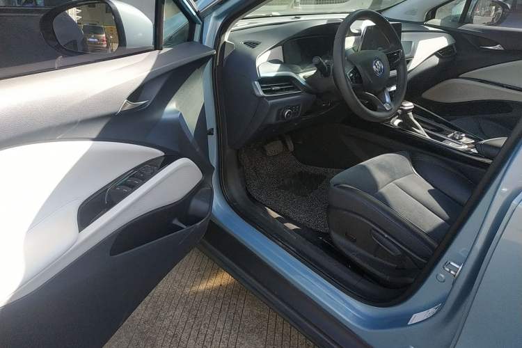 Used Buick Velite 6 2019 Connected & Smart Edition Driver Seat