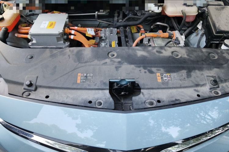 Used Buick Velite 6 2019 Connected & Smart Engine Bay