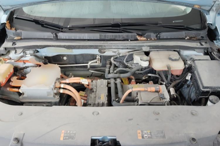 Used Buick Velite 6 2019 Connected & Smart Engine Bay