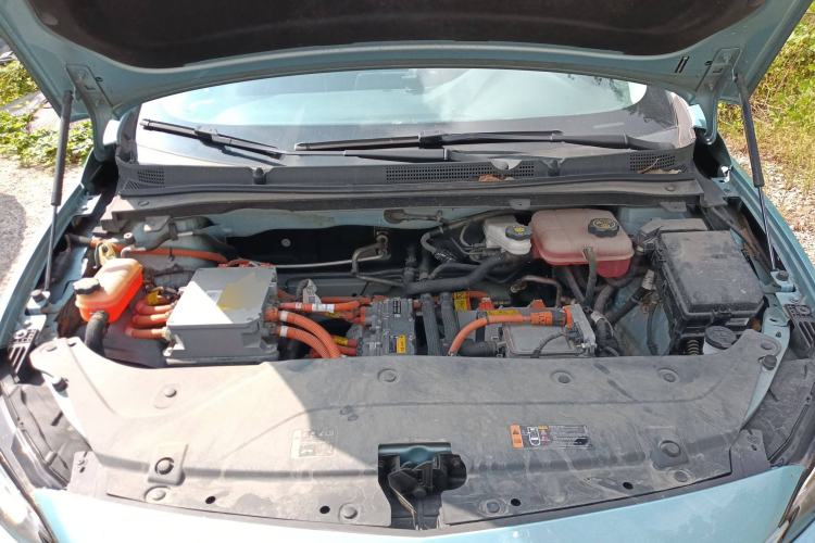 Used Buick Velite 6 2019 Connected & Smart Edition Engine Bay