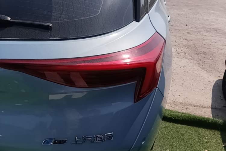 Used Buick Velite 6 2019 Connected & Smart Edition Exterior 1