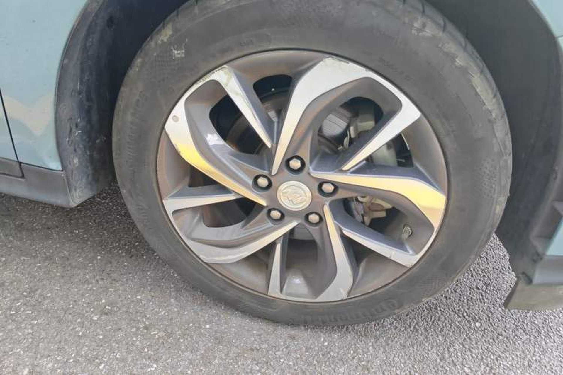 Used Buick Velite 6 2019 Connected & Smart Exterior 1