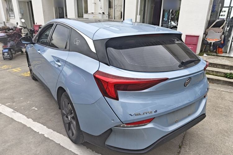 Used Buick Velite 6 2019 Connected & Smart Edition Exterior 2