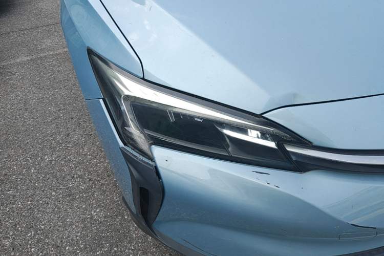 Used Buick Velite 6 2019 Connected & Smart Edition Exterior 6