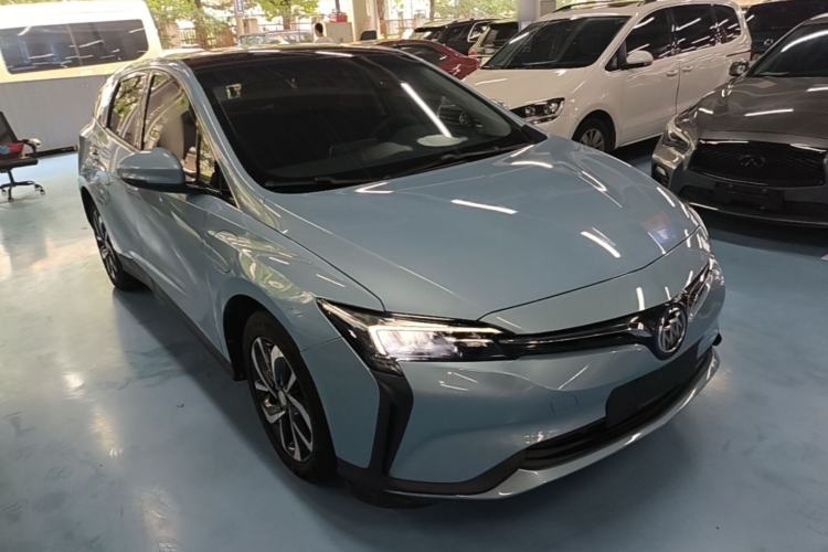 Used Buick Velite 6 2019 Connected & Smart Edition Front Right 45 Deg