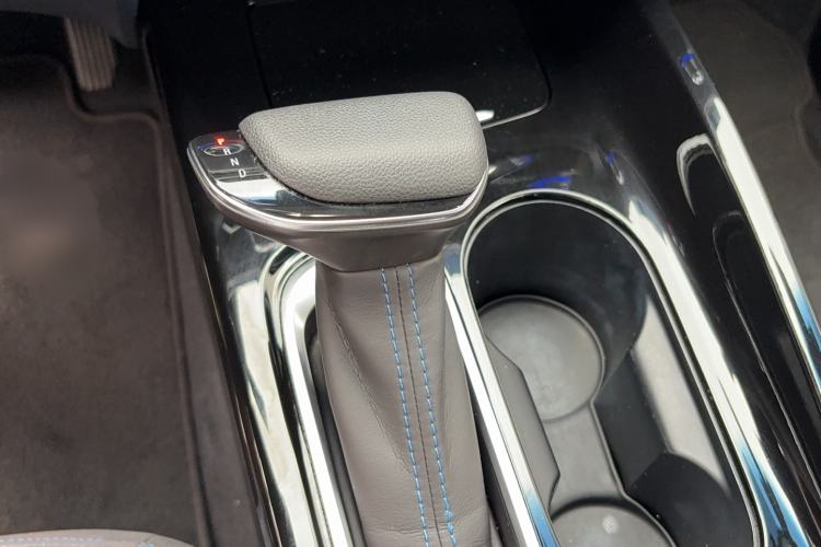 Used Buick Velite 6 2019 Connected & Smart Edition Gear Lever