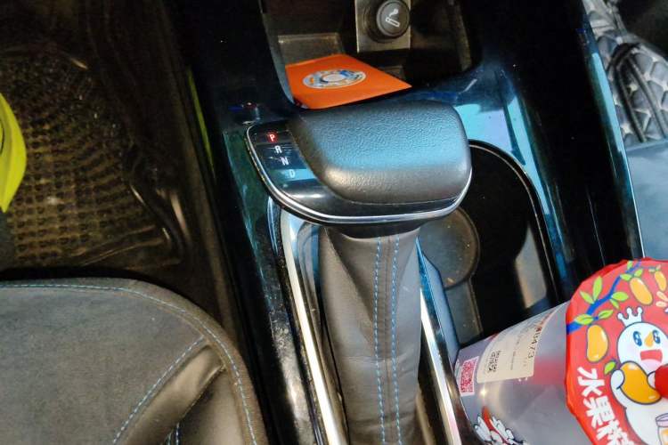Used Buick Velite 6 2019 Connected & Smart Gear Lever