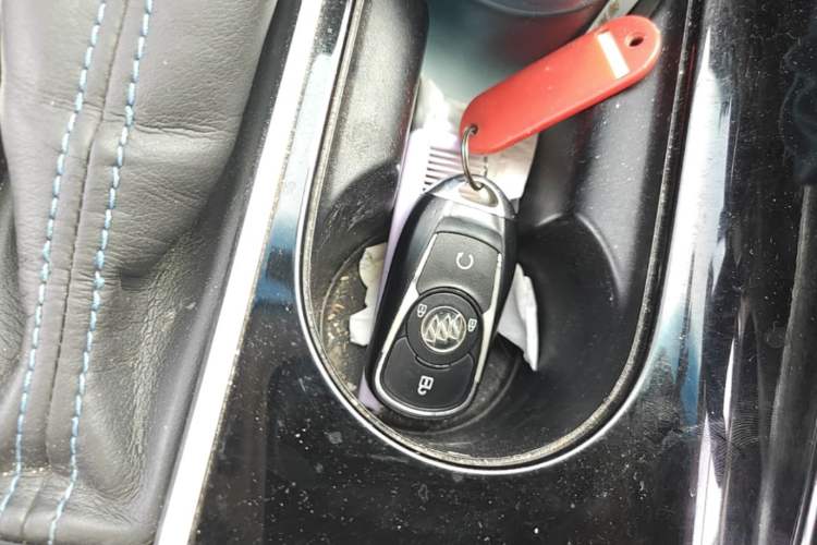 Used Buick Velite 6 2019 Connected & Smart Edition Interior 1