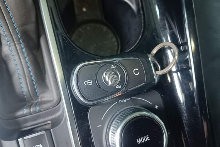 Used Buick Velite 6 2019 Connected & Smart Edition Interior 1