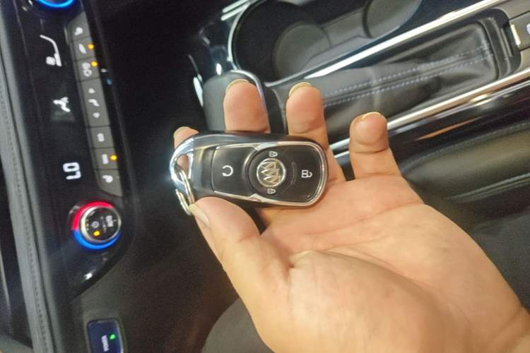 Used Buick Velite 6 2019 Connected & Smart Interior 1