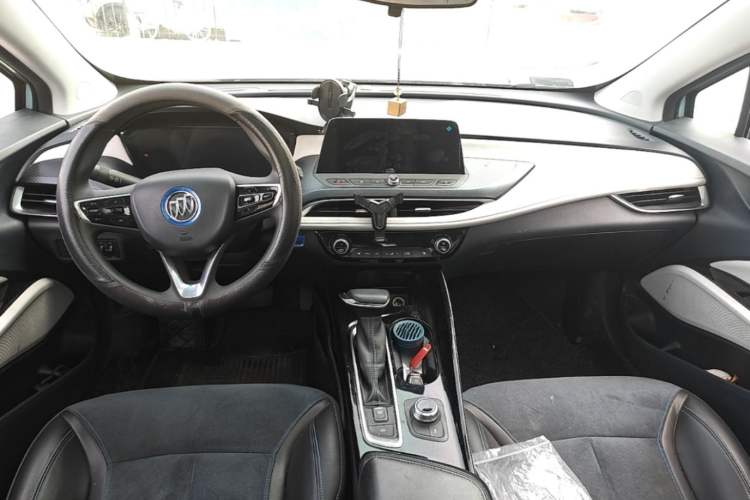 Used Buick Velite 6 2019 Connected & Smart Edition Interior 2
