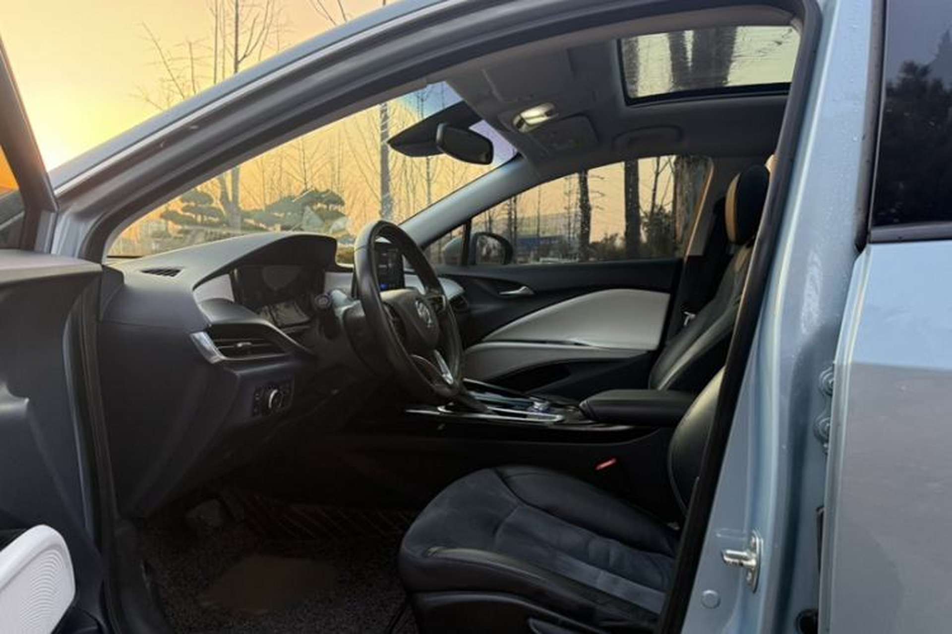 Used Buick Velite 6 2019 Connected & Smart Interior 2