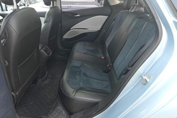 Used Buick Velite 6 2019 Connected & Smart Edition Interior 4