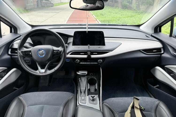 Used Buick Velite 6 2019 Connected & Smart Interior 4