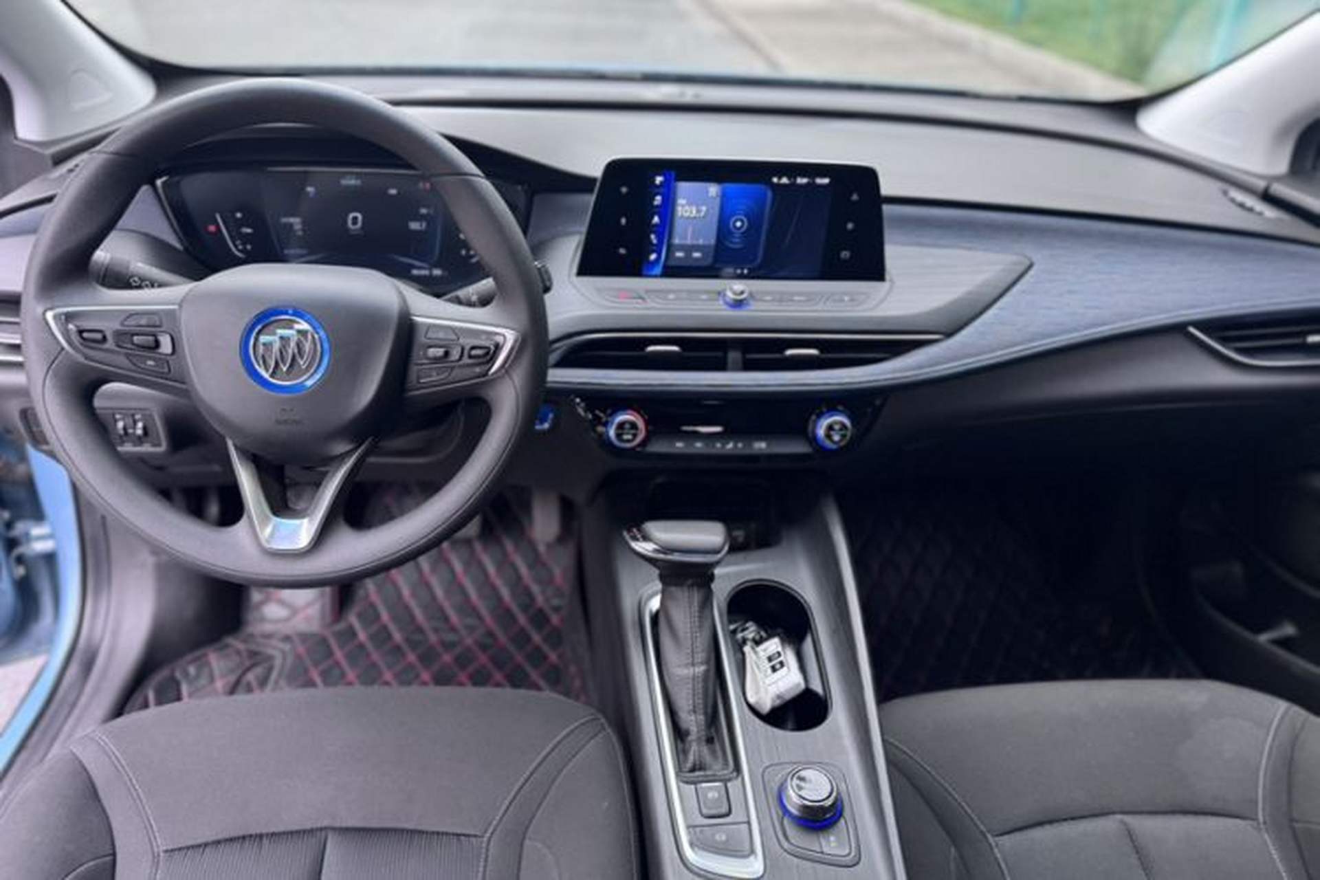 Used Buick Velite 6 2019 Connected Fashion Model Interior 6