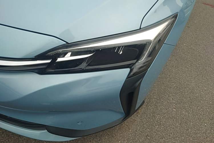 Used Buick Velite 6 2019 Connected & Smart Left Front Headlight