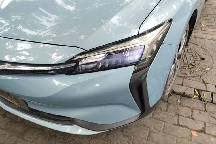 Used Buick Velite 6 2019 Connected Fashion Model Left Front Headlight