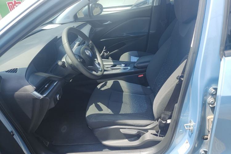 Used Buick Velite 6 2019 Connected Fashion Model Left Front Seat
