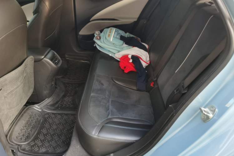 Used Buick Velite 6 2019 Connected & Smart Left Rear Seat