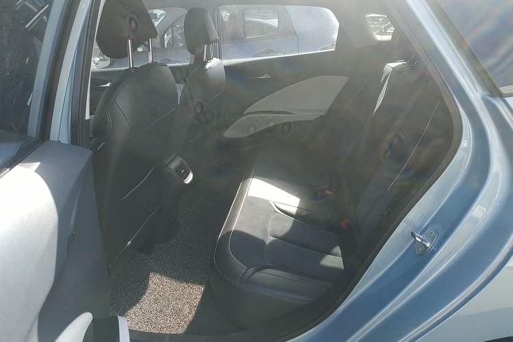 Used Buick Velite 6 2019 Connected & Smart Edition Left Rear Seat