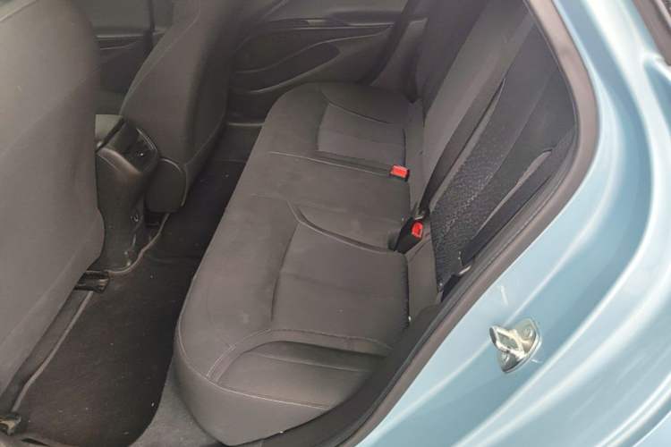 Used Buick Velite 6 2019 Connected Fashion Model Left Rear Seat