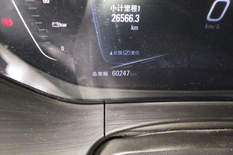 Used Buick Velite 6 2019 Connected Fashion Model Odometer Close Up