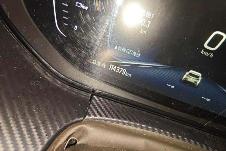 Used Buick Velite 6 2019 Connected & Smart Odometer Close Up