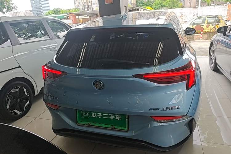 Used Buick Velite 6 2019 Connected Fashion Model Rear