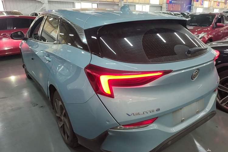 Used Buick Velite 6 2019 Connected & Smart Edition Rear Left 45 Deg