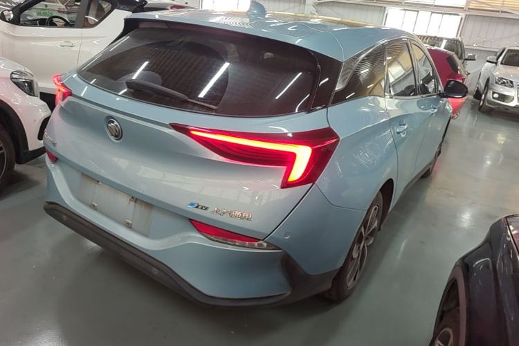 Used Buick Velite 6 2019 Connected & Smart Edition Rear Right 45 Deg