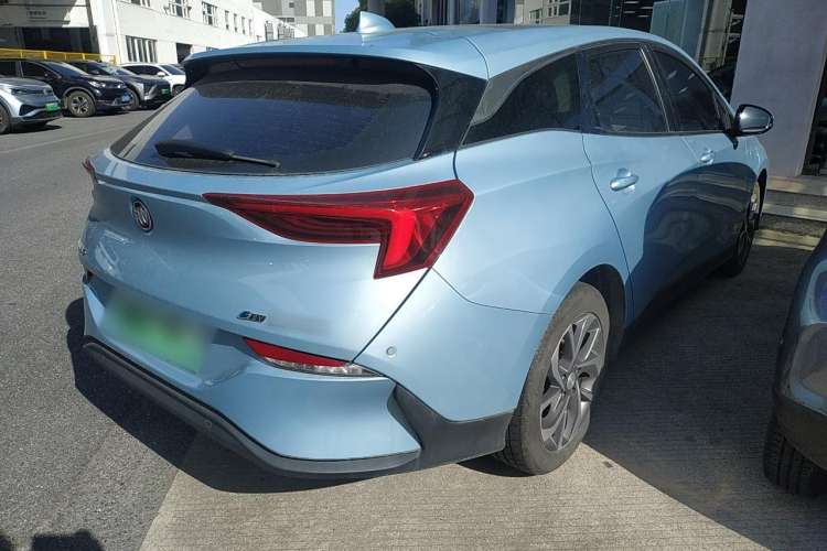 Used Buick Velite 6 2019 Connected & Smart Edition Rear Right 45 Deg