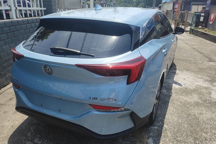 Used Buick Velite 6 2019 Connected Fashion Model Rear Right 45 Deg