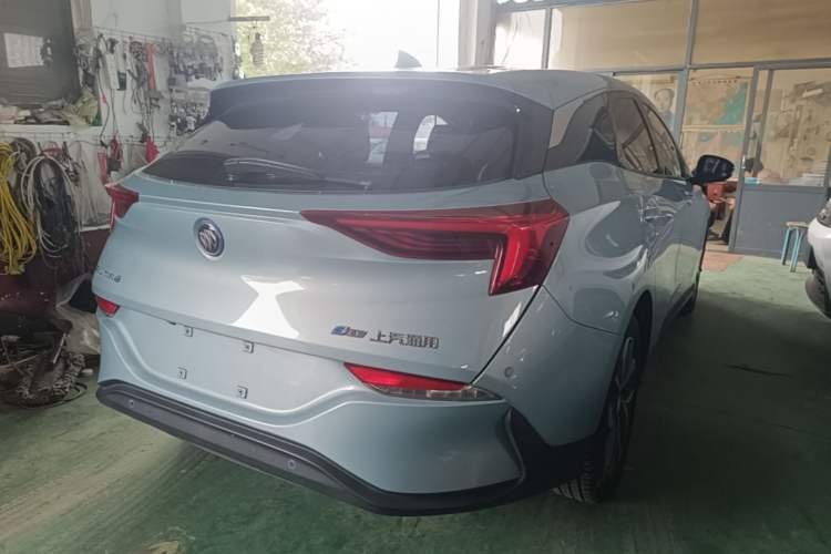 Used Buick Velite 6 2019 Connected & Smart Edition Rear Right 45 Deg