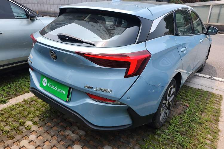 Used Buick Velite 6 2019 Connected & Smart Rear Right 45 Deg
