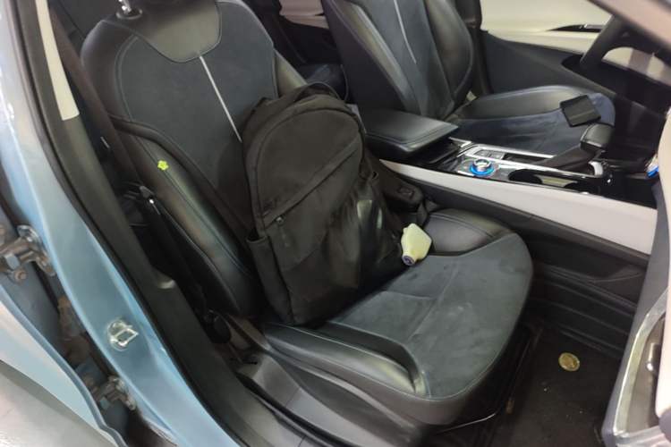Used Buick Velite 6 2019 Connected & Smart Edition Right Front Seat