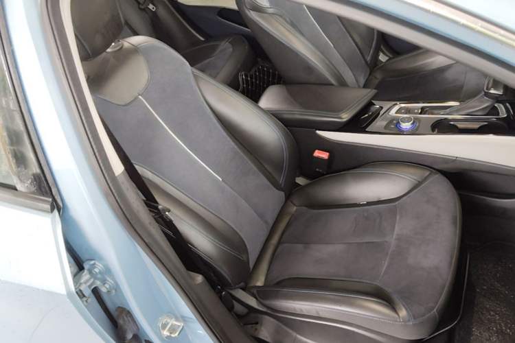 Used Buick Velite 6 2019 Connected & Smart Right Front Seat