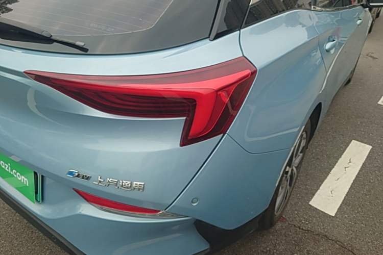 Used Buick Velite 6 2019 Connected & Smart Right Rear Taillight