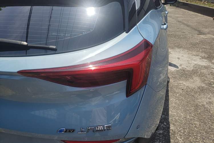 Used Buick Velite 6 2019 Connected Fashion Model Right Rear Taillight