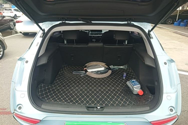 Used Buick Velite 6 2019 Connected & Smart Trunk