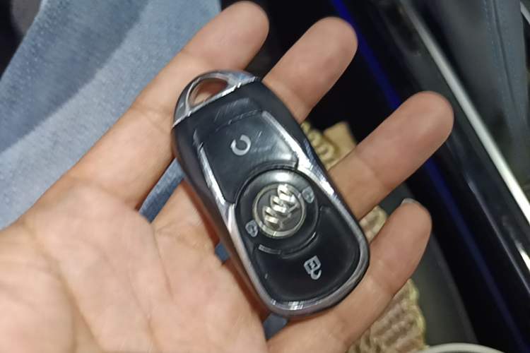 Used Buick Velite 6 2019 Connected & Smart Vehicle Key