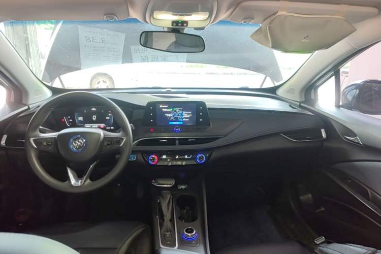 Used Buick Velite 6 2019 Connected Fashion Model Center Console