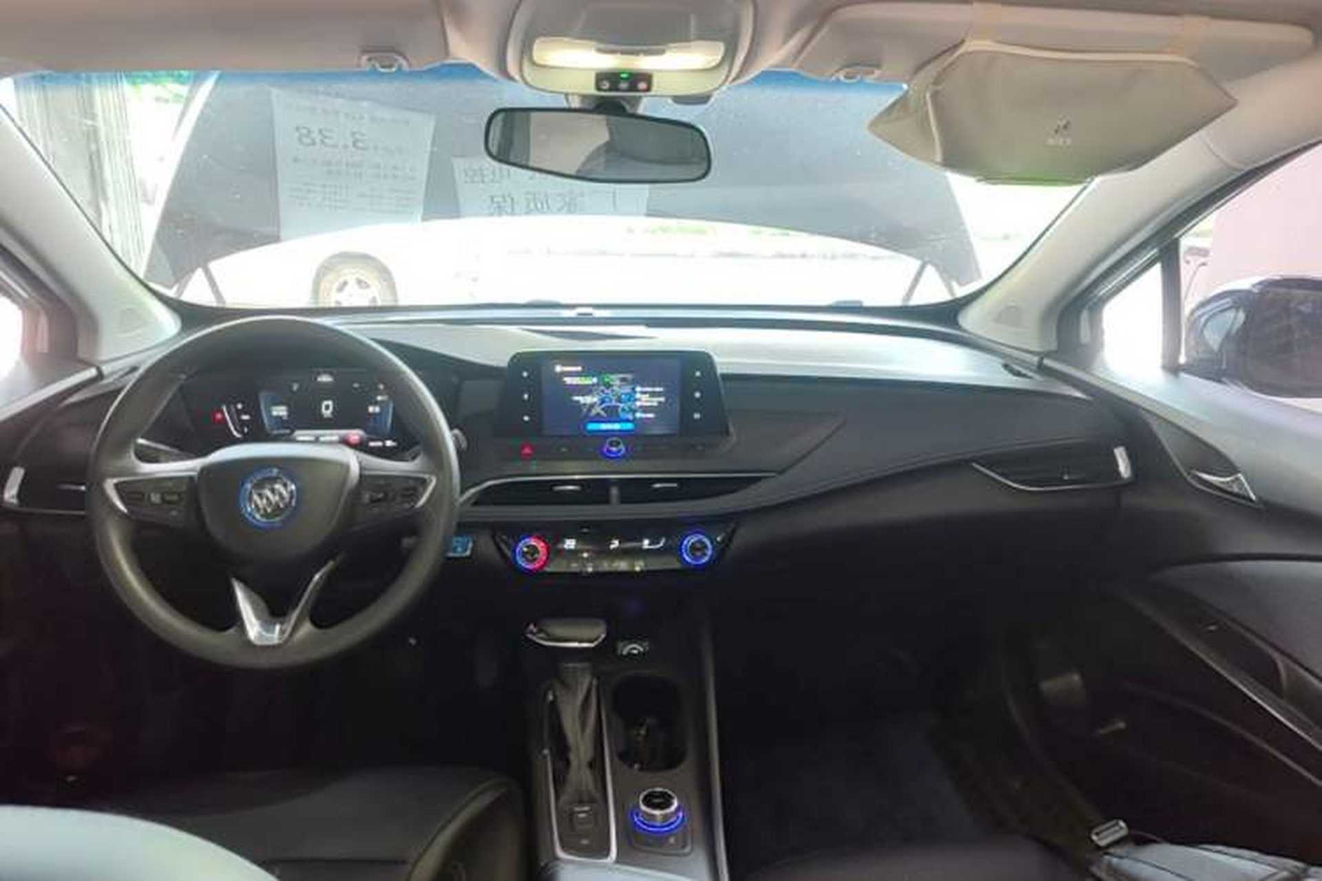 Used Buick Velite 6 2019 Connected Fashion Model Center Console