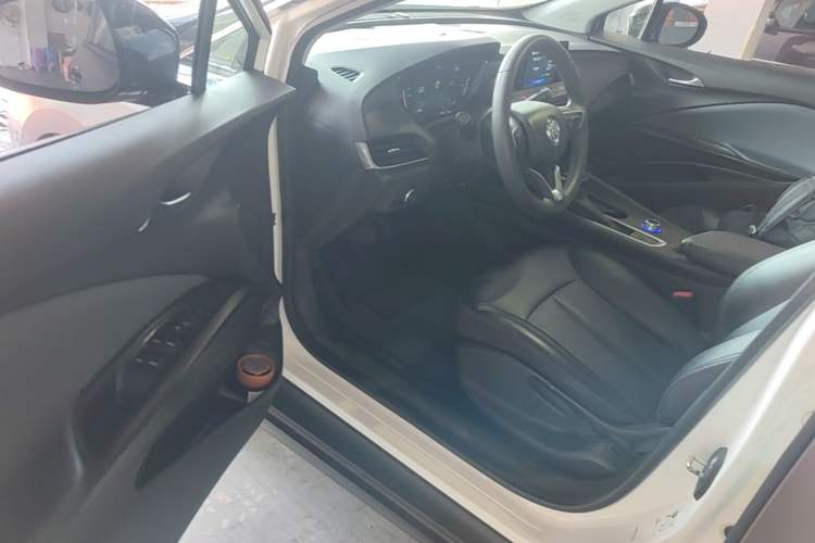 Used Buick Velite 6 2019 Connected Fashion Model Driver Seat