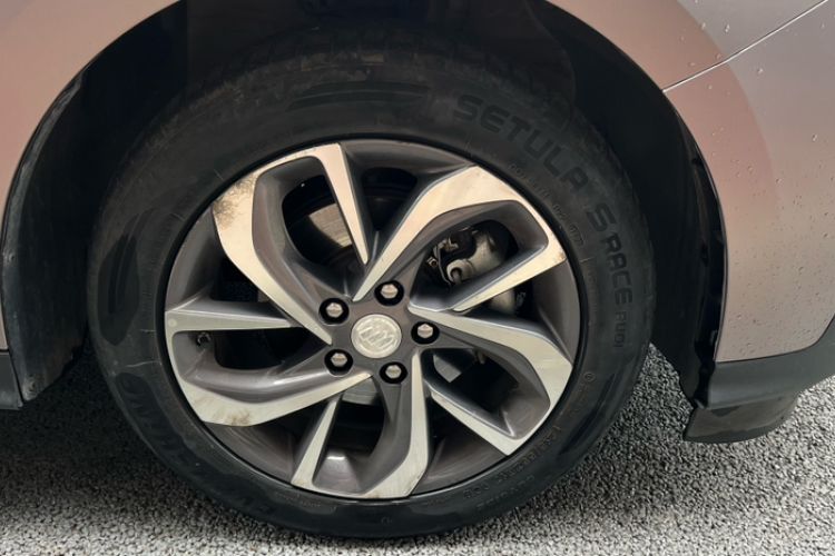 Used Buick Velite 6 2019 Connected Fashion Model Exterior 6