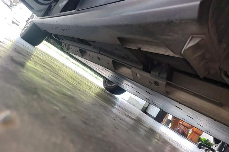 Used Buick Velite 6 2019 Connected Fashion Model Left Side Sill