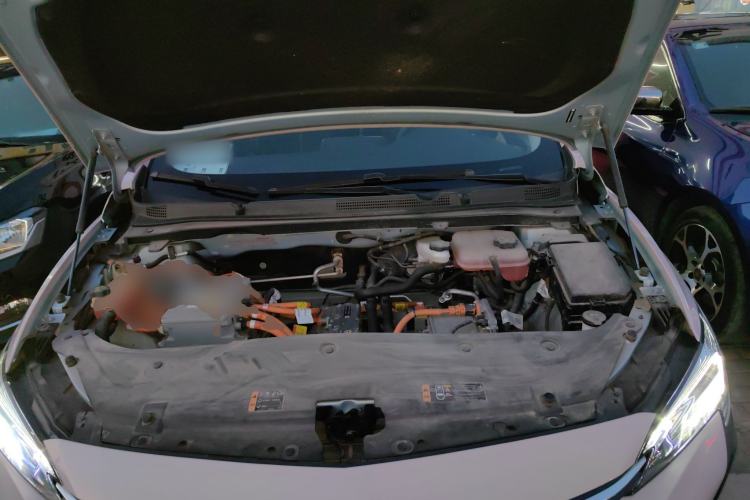 Used Buick Velite 6 2019 Connected & Smart Edition Engine Bay